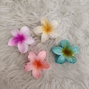Set of Hawaian Floral Hair Clips